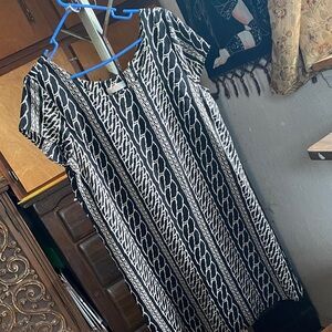 Renee C. Black and White Geometric Midi Dress